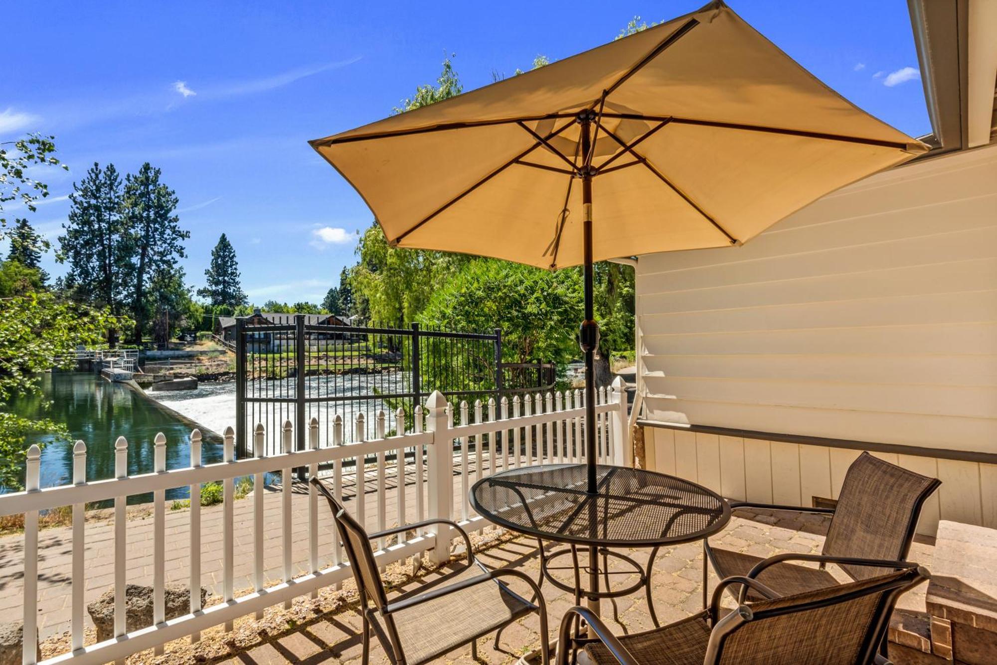 Bend Riverside Condos Near Downtown Bend Zimmer foto