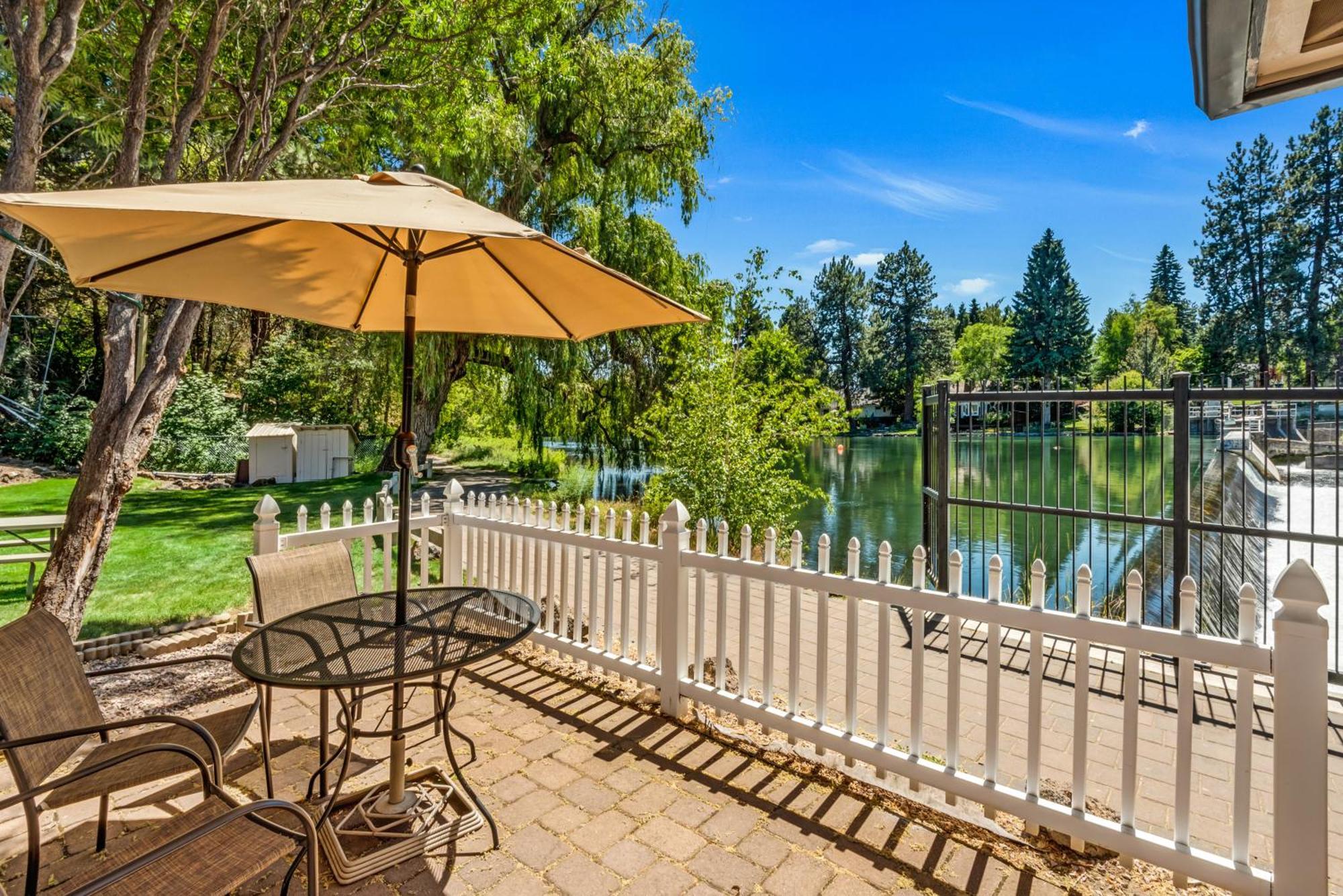 Bend Riverside Condos Near Downtown Bend Zimmer foto